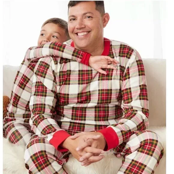 Hanna Andersson Adult Unisex Long John Pajama Top in Family Holiday Plaid size M - Picture 3 of 5